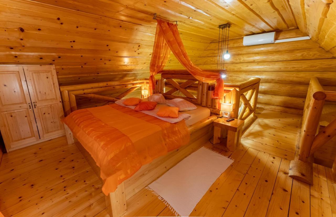 Korosec Apartments And Wellness Centre Мозирье Экстерьер фото
