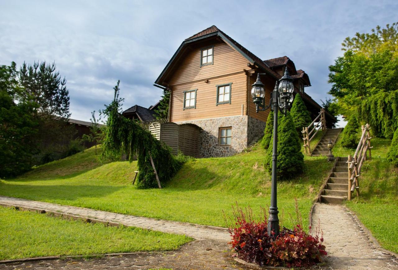 Korosec Apartments And Wellness Centre Мозирье Экстерьер фото